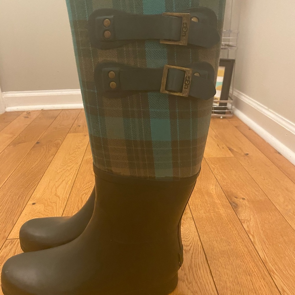 Ugg Rainboots - image 1